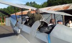 Stampe et Vertongen SV4a n°309 F-AZPH Le Stampe n°309 rejoint la Bourgogne S'extraire du cockpit après quatre heures de vol...